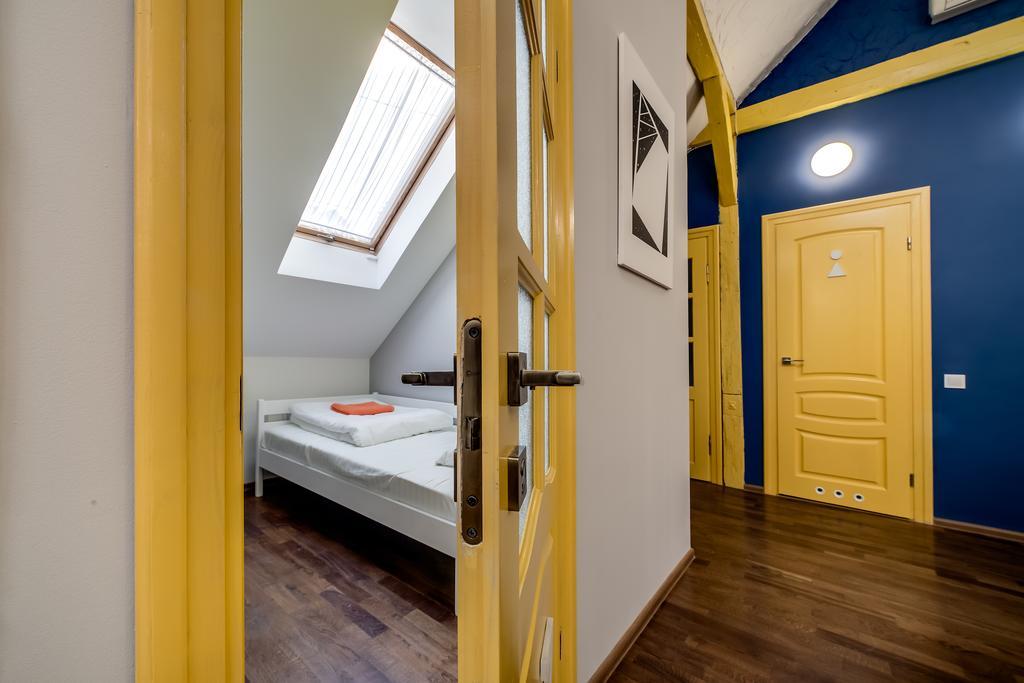 Park Plus Hostel Lwów Pokój zdjęcie