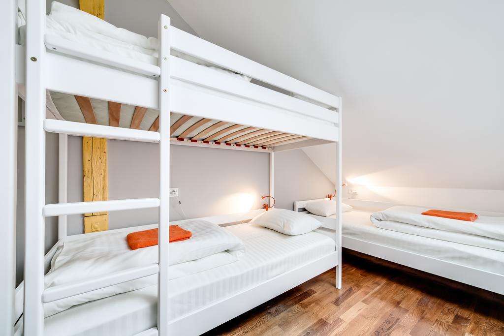 Park Plus Hostel Lwów Pokój zdjęcie