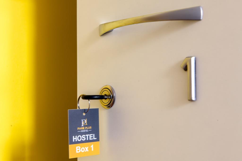 Park Plus Hostel Lwów Pokój zdjęcie